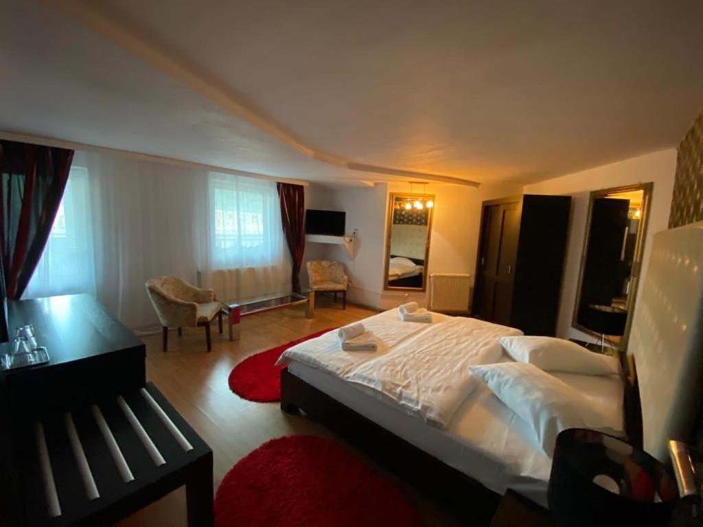 Guest house Pensiunea El Plazza Baile Herculane